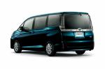 Toyota Voxy Hybrid 2017 года